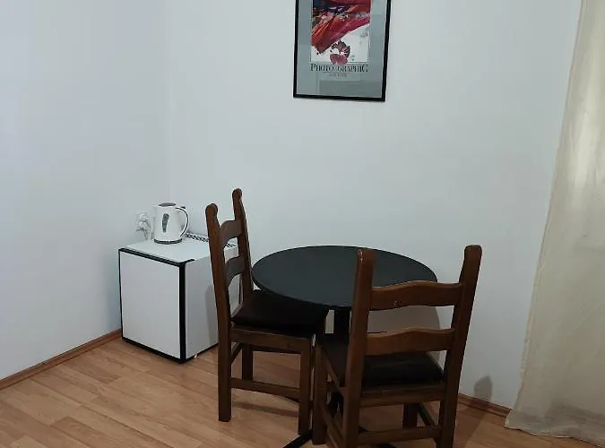 拉斯普迪克私人酒店 招待所 斯普利特