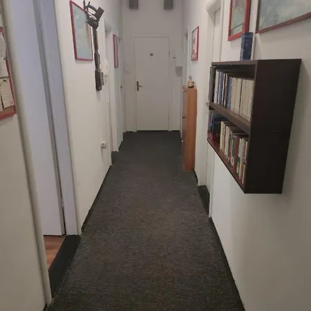 Private Accommodation Raspudic