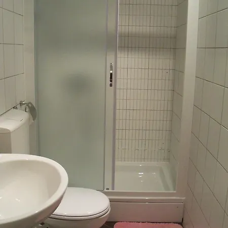 Πανσιόν Private Accommodation Raspudic
